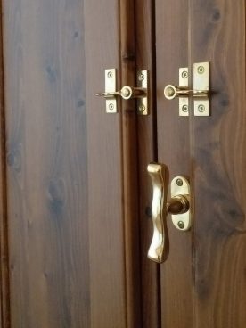 finestre-scuri-in-legno